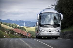 Irizar i6S 4x2 2017 года (UK)